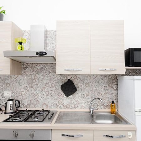 Vivimihome - Crespi House A 3 Minuti Dalla Metro 米兰 外观 照片